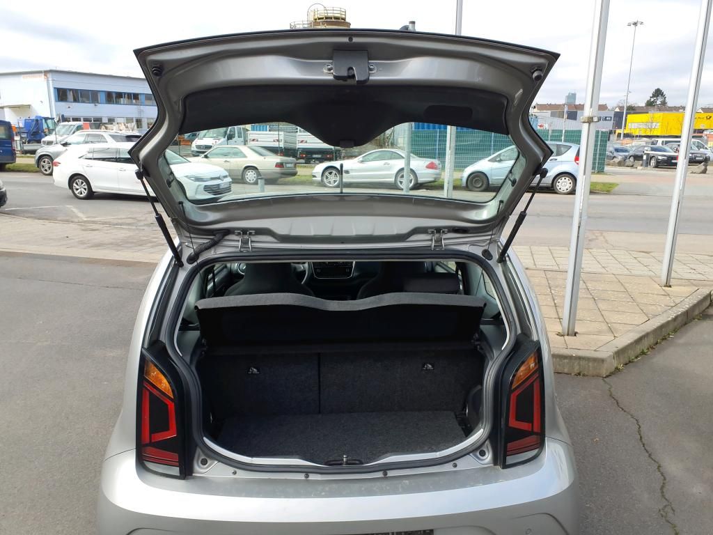 Fahrzeugabbildung Volkswagen up! 1.0 Basis Klima DAB GRA RFK