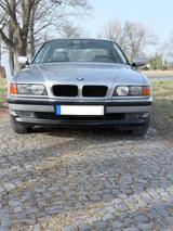 BMW 728i Automatik mit 98.000km - BMW 7er Reihe in Hannover
