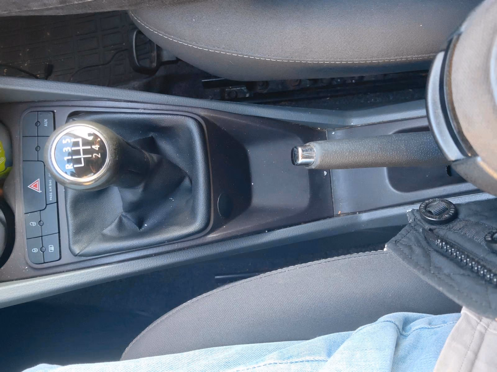 Seat Ibiza 2011 — photo 13