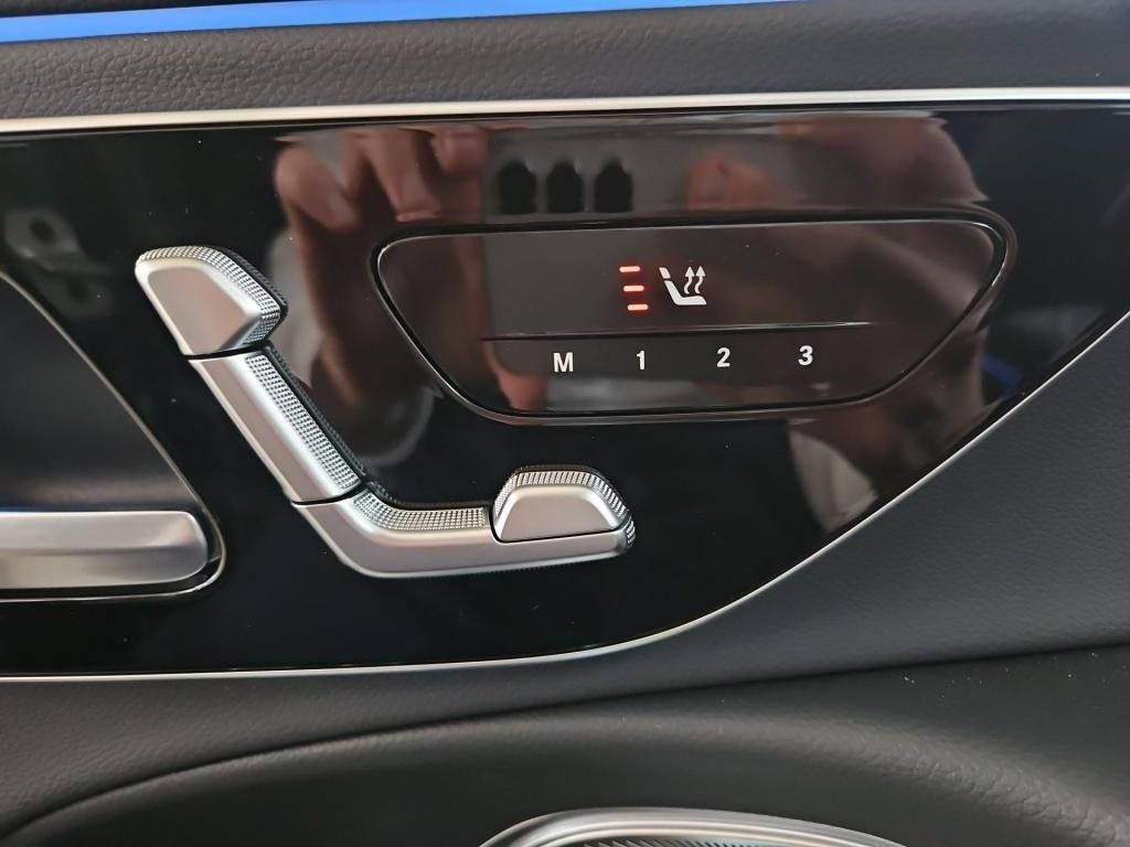 Fahrzeugabbildung Mercedes-Benz E 220 d 4M T-Modell +EDITION-AVANTGARDE+AHK+BURM
