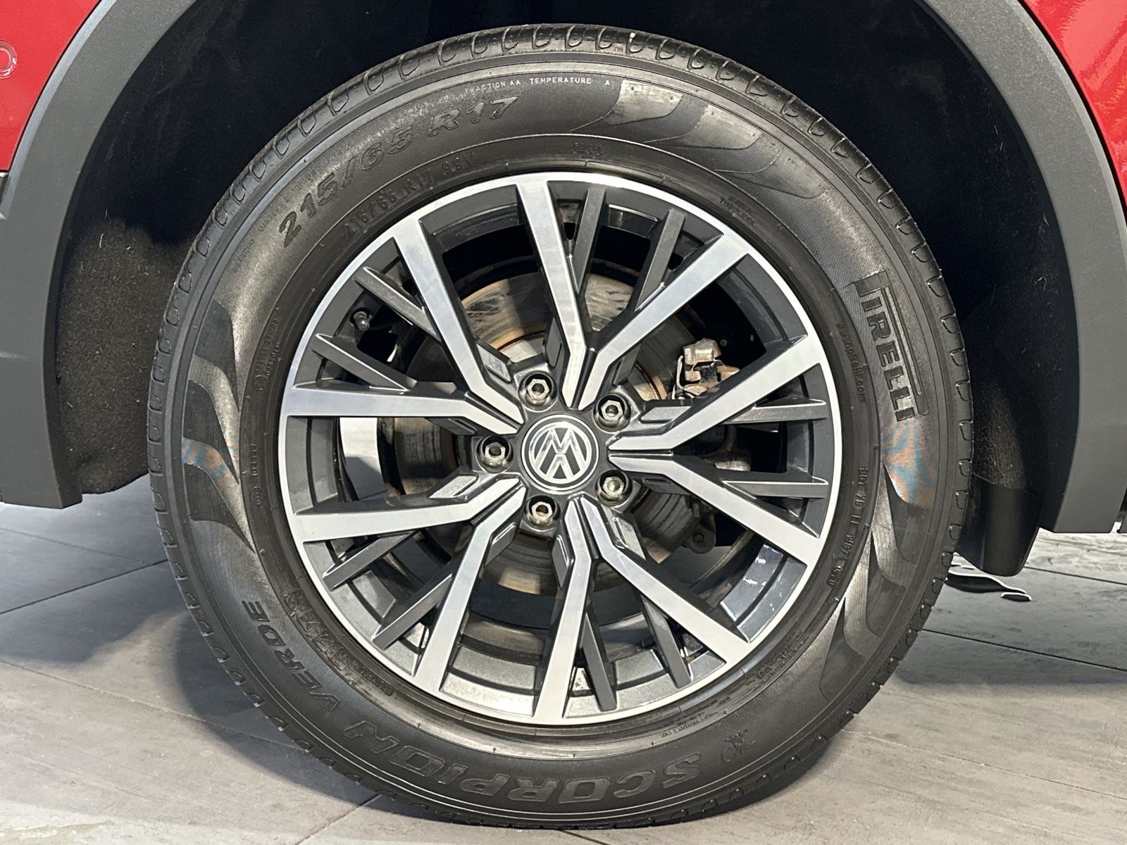 Fahrzeugabbildung Volkswagen Tiguan Allspace 2.0 TDI DSG CL 4M NAV+LED+AHK+PP