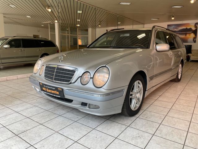 Mercedes-Benz E 320 Automatik Leder TÜV 7/2025