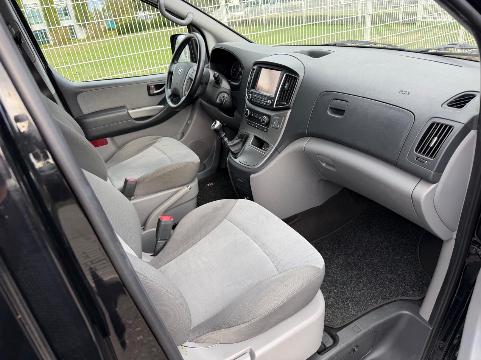 Hyundai H-1 2.5 CRDi Travel Navi/Klima/8-Sitze/AHK/EURO6