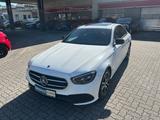 Mercedes-Benz E-200Avantgarde-Night-Paket-DAB-LED-SHZ-Touchpad - Mercedes-Benz E 200 mit Hybrid-Antrieb