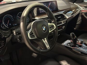 BMW 530 - 9