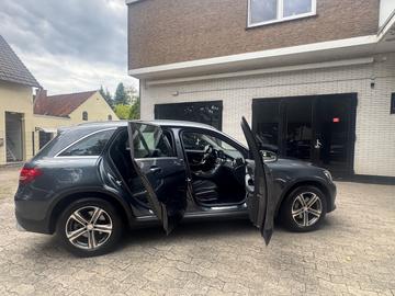 صورة 10 لـ 2015 Mercedes-BENZ GLC