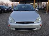 Ford FORD FOCUS GHIA MK1 KOMBI - Ford Focus aus 2001: Ghia