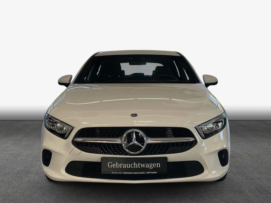 Mercedes-Benz A 200 7G Progressive Edition|PremiumMBUX|LED|Aug imagem 3
