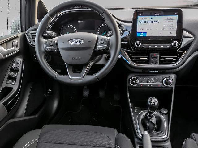 Ford Fiesta Titanium ABSTANDSTEMPOMAT TOUCHSCREEN WIN