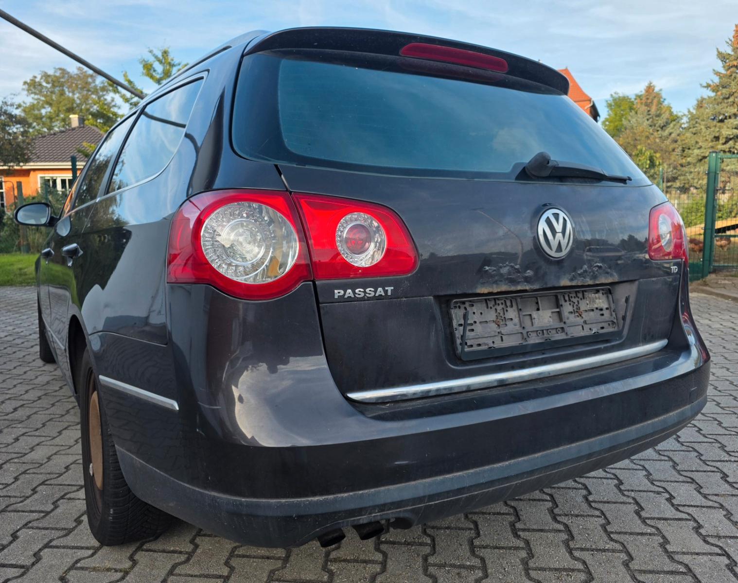 Volkswagen Passat 2005 — photo 9