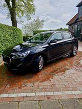Hyundai i30 1.4 T-GDI Passion Plus Passion Plus - Hyundai i30: Plus