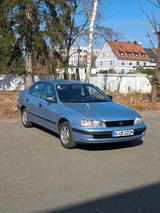 Toyota Carina E 1.6 GLI Oldtimer - Toyota Carina mit Benzin-Antrieb