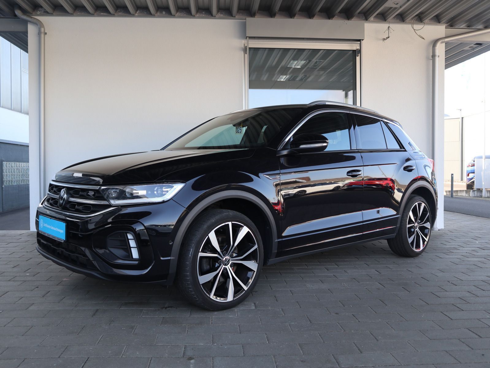 Volkswagen T-Roc - Bild 2
