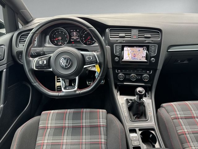 Golf VII 2.0 GTI BI-XENON+NAVI+KLIMA+AHK+GRA+SHZ