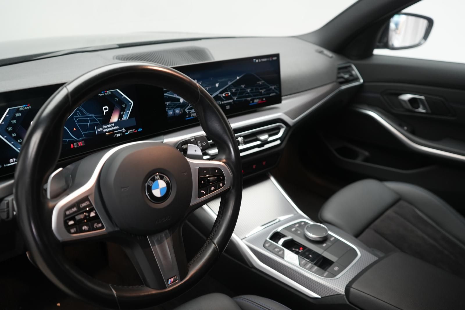 BMW 320 i Touring M Sport ACC/Kamera/Wide/LED foto 12