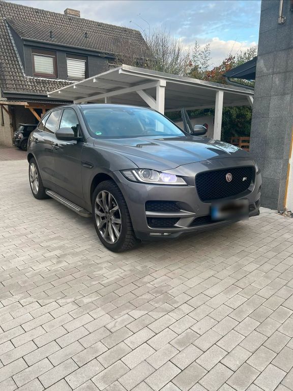 Image of Jaguar F-Pace