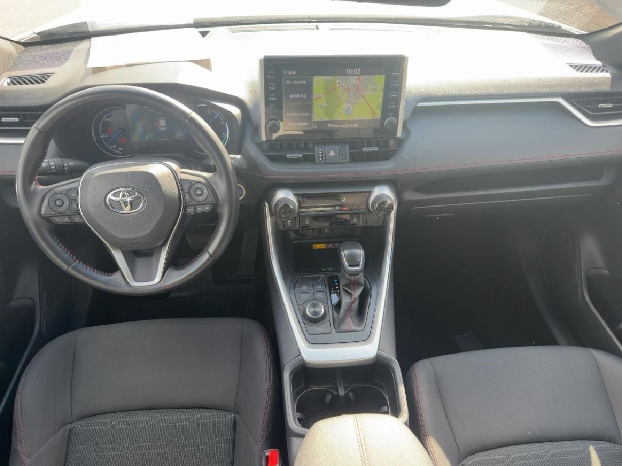 Fahrzeugabbildung Toyota RAV4 2,5 Plug-in Hybrid 4x4*