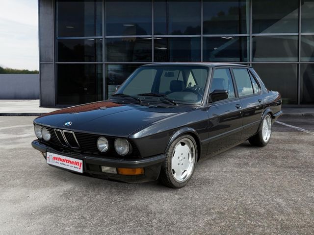 BMW 535i