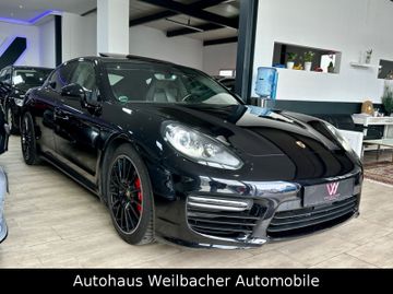 Porsche Panamera - 8