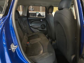 MINI Cooper D Mini 5-trg. *2. Hand*Klima*Navi*LED*PDC