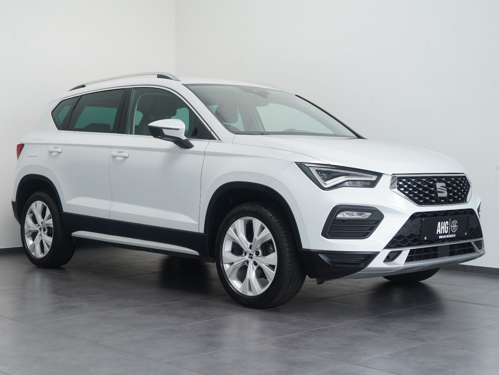Fahrzeugabbildung SEAT Ateca 1.5 TSI ACT Xperience LED/NAVI/ACC/AHK