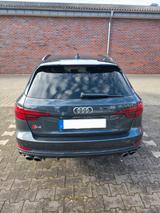 Audi S4 3.0 TFSI tiptronic Quat, AHK*B&O*Matrix*Stan - graue Audi S4