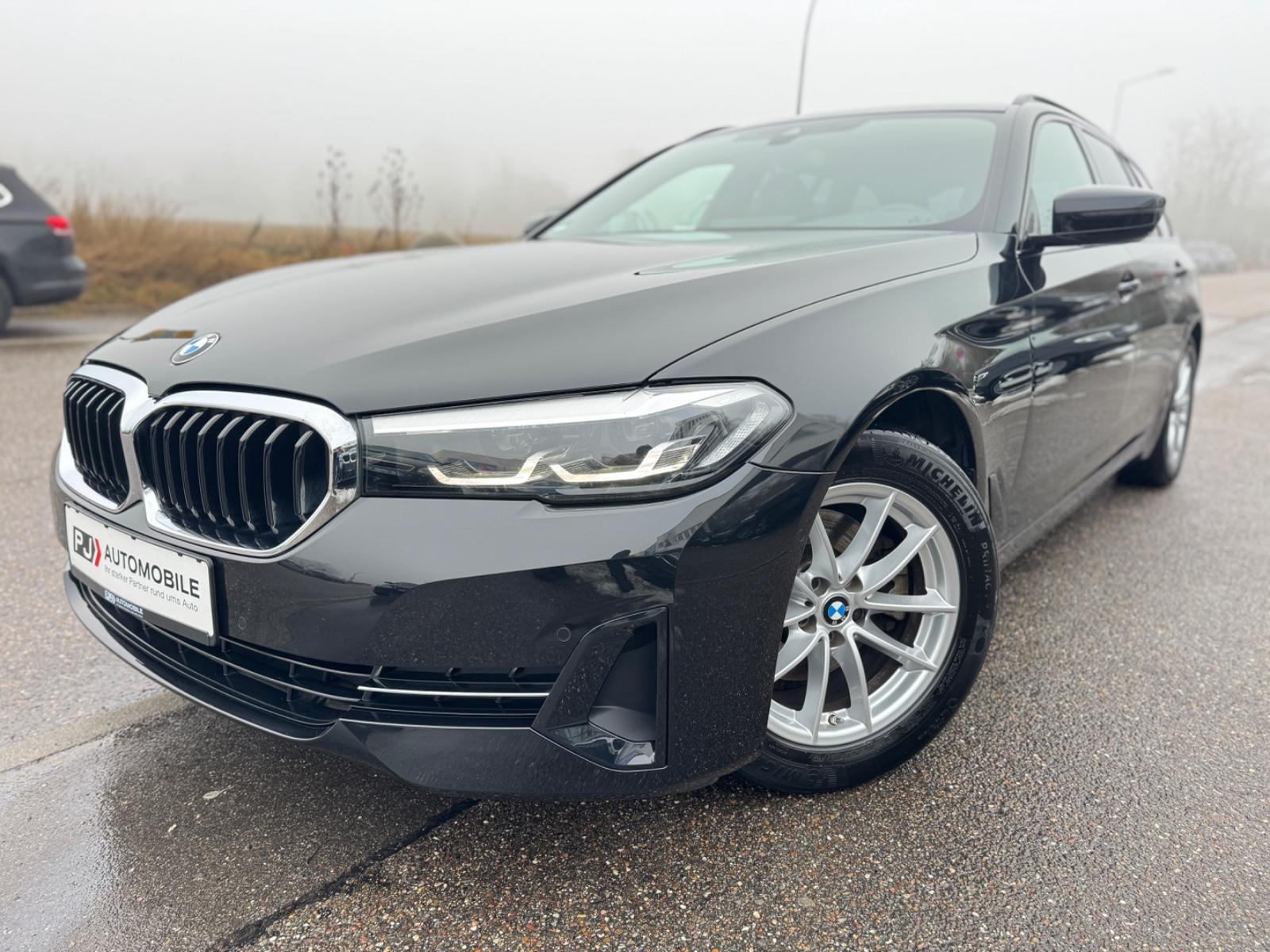 BMW 520 d Touring Shadow Navi LED Kamera HiFi 4Klima