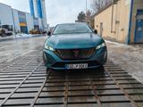 Peugeot 308 Hybrid 180 e 8-Fach bereift Anschlussgaranti - Peugeot 308: Standheizung