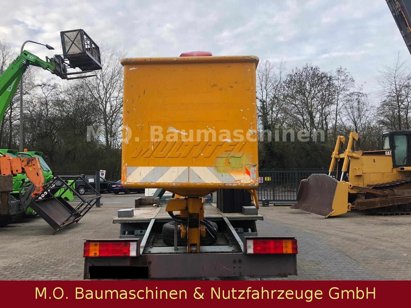 Fahrzeugabbildung Mercedes-Benz 308 cdi Sprinter / Multitel Bühne 16m