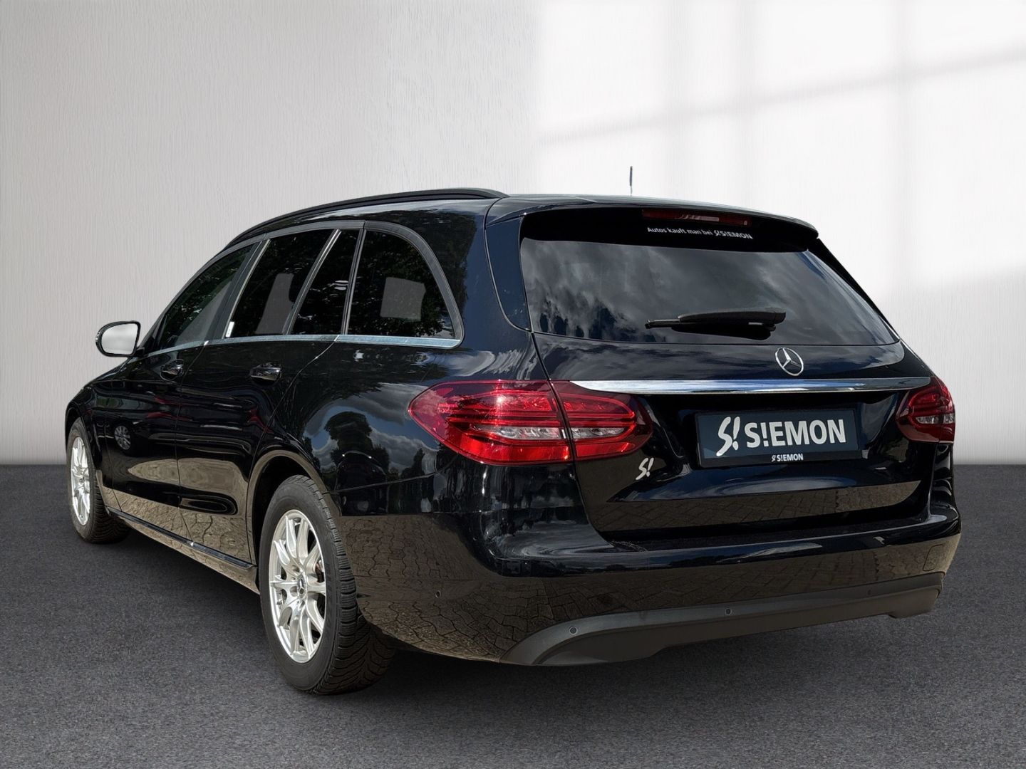 Mercedes-Benz C 200 T-Modell 160PS d PDC RFK Navi Klima imagem 3