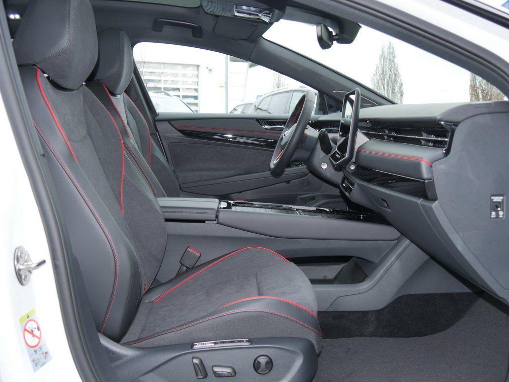 Volkswagen ID.7 GTX Tourer 4MOTION AHK Panoramadach IQ.LIGH