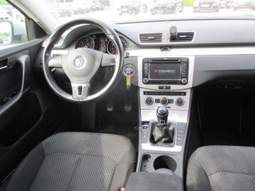 Volkswagen Passat Variant - 9