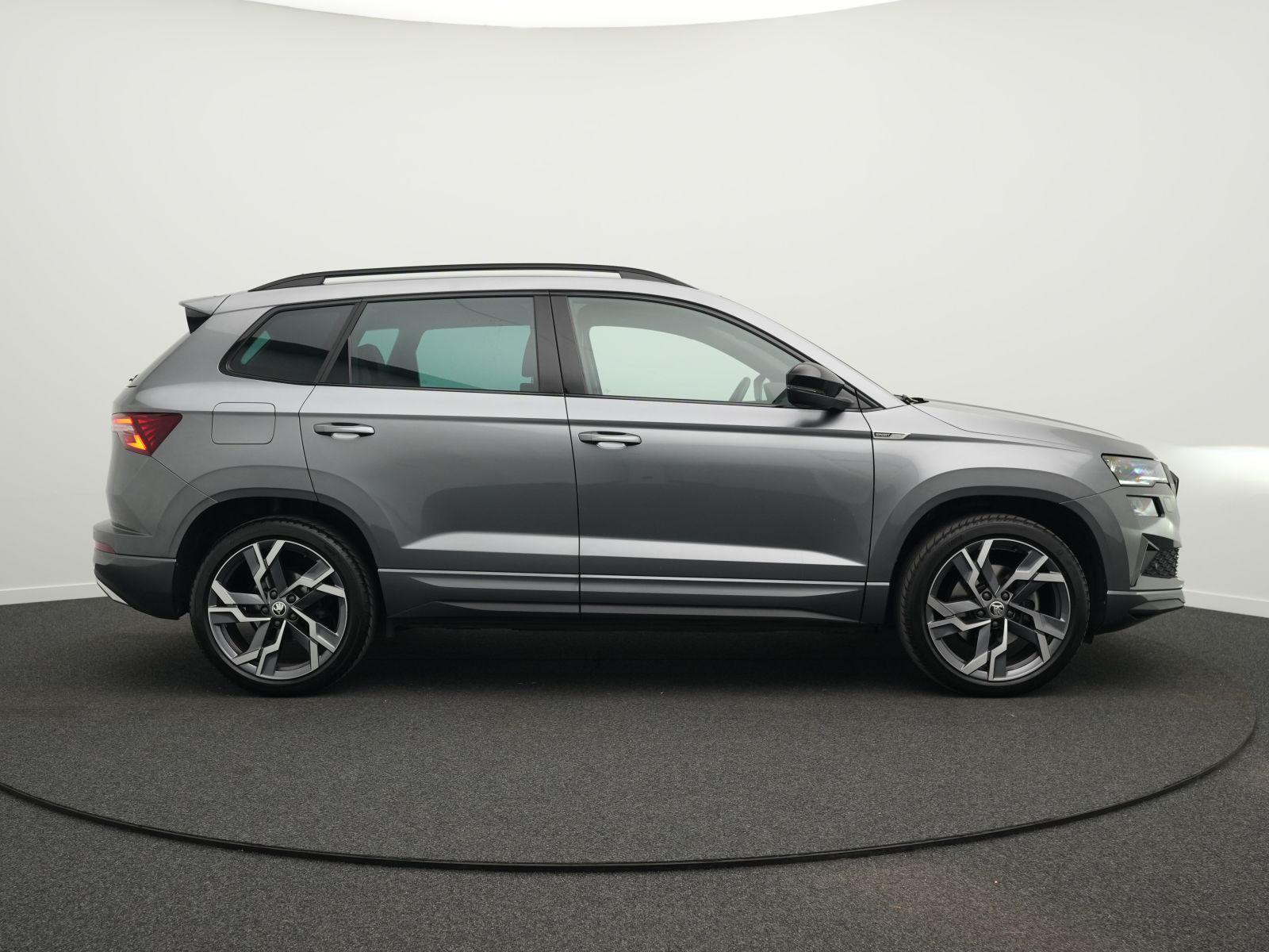 Skoda Karoq Sportline 2.0 TSI 4x4 DSG AHK*LED*NAVI*19"