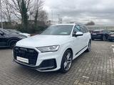 Audi Q7 55 TFSI e quattro S line - Audi Q7 mit Hybrid-Antrieb: Weiß