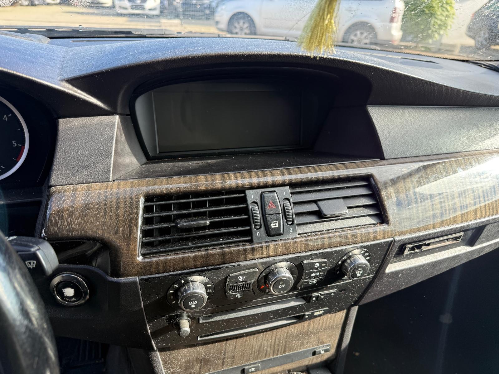 BMW 530 2006 — photo 10
