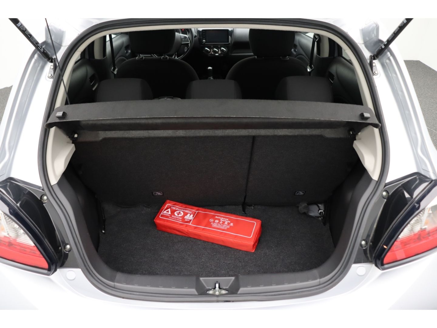 Fahrzeugabbildung Mitsubishi Space Star 1.2 Select+ Kamera  AppleCP DAB SHZ