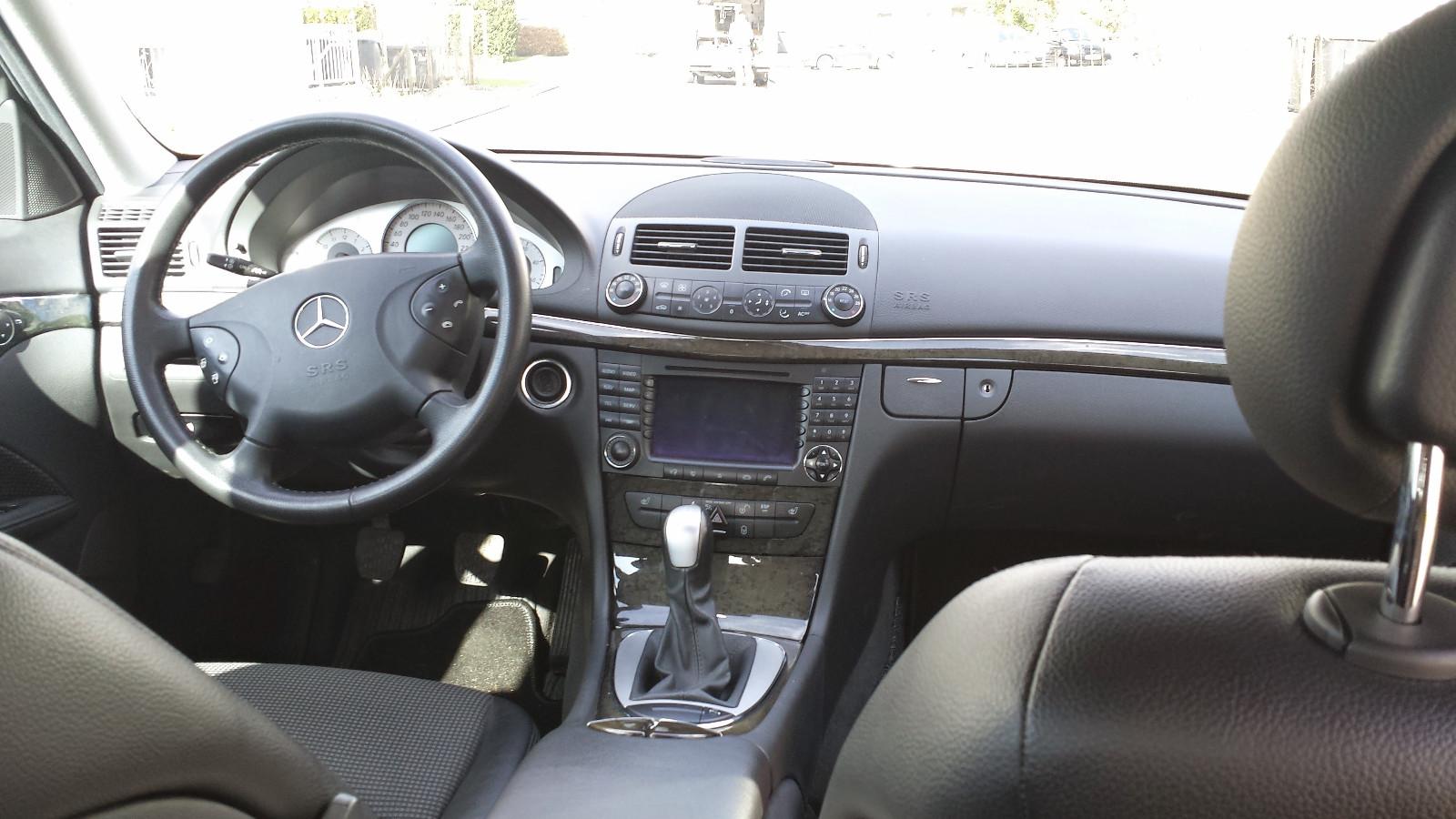 Mercedes-Benz E 220 CDI AVANTGARDE 