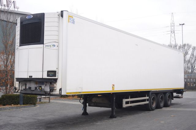 Lamberet refrigerated semi-trailer / Carrier Vec