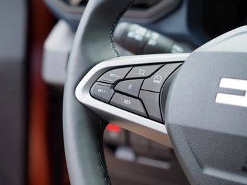 Bild 19 Dacia Duster III TCe 130 Journey Mild Hybrid Kamera360