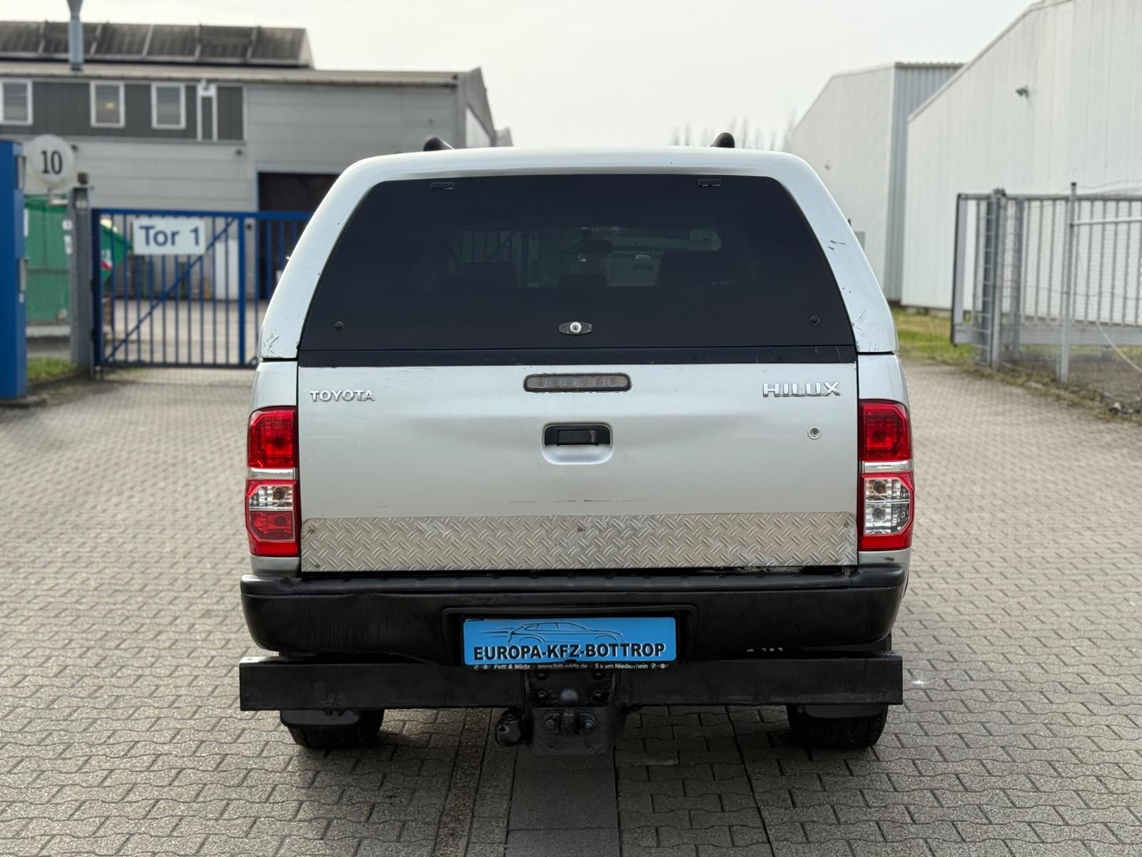 TOYOTA HILUX 2.5 144CH DOUBLE CAB 4X4