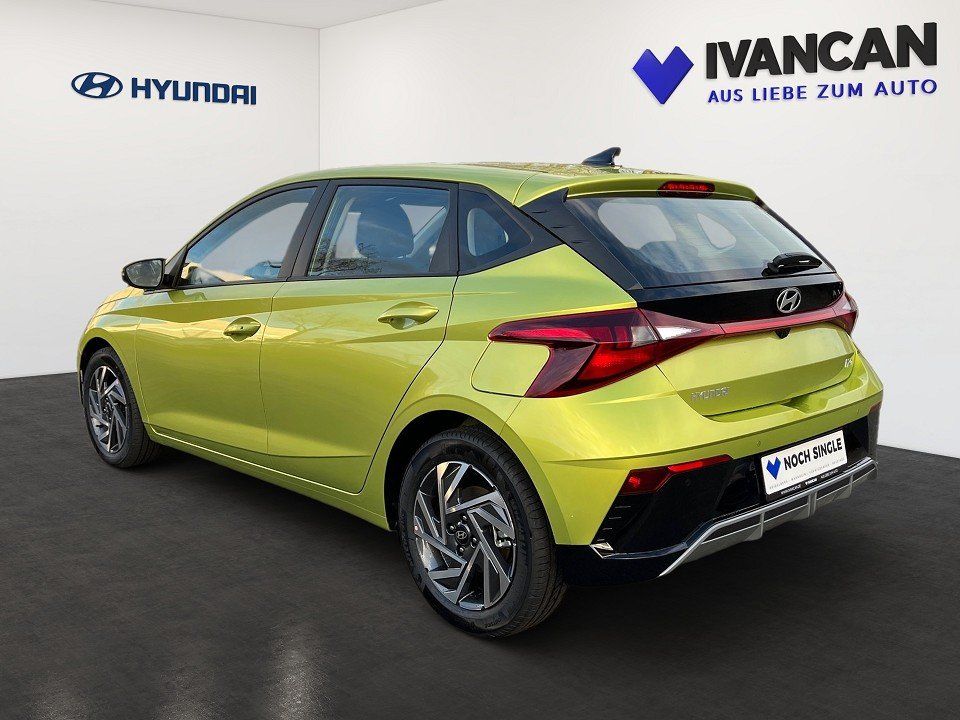 Fahrzeugabbildung Hyundai i20 1.0T 100PS Trend, Komfortpaket, Bose Soundpa