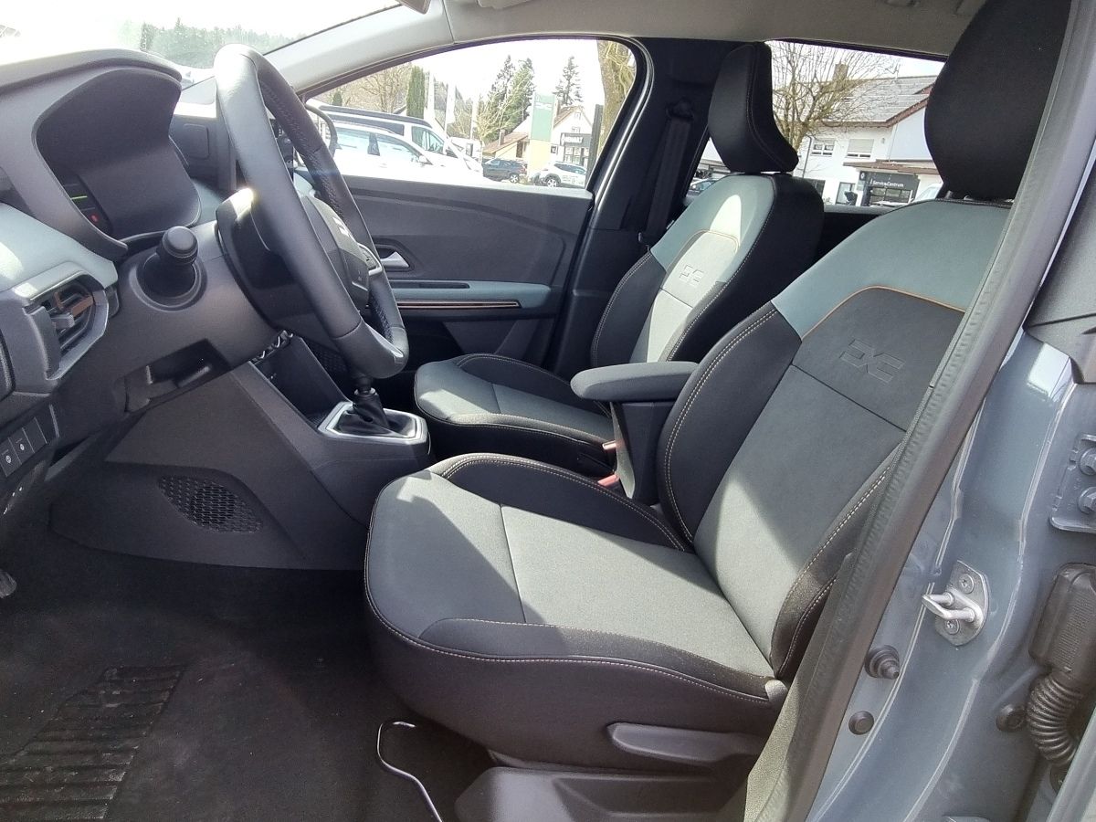 Fahrzeugabbildung Dacia Jogger Extreme TCe 110