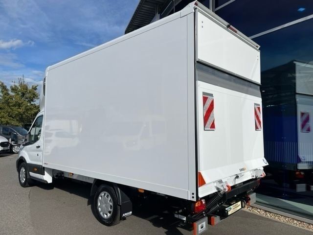 Fahrzeugabbildung Ford Transit L4 Einzelkabine Koffer GJR Ladebordwand