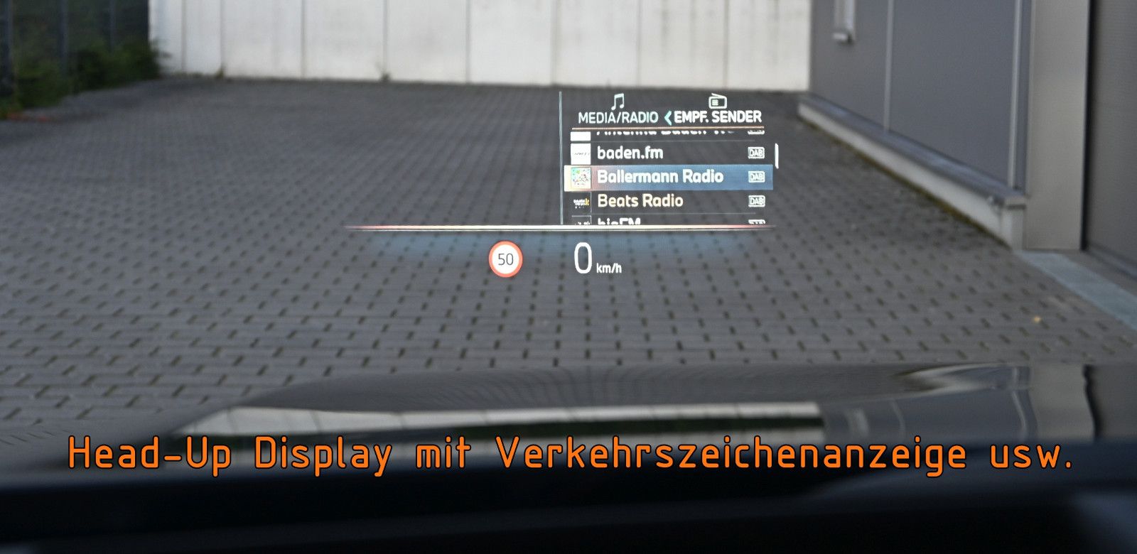 Fahrzeugabbildung BMW 540d xDrive Touring M-Sport °ACC°AHK°B&W°STANDHZ