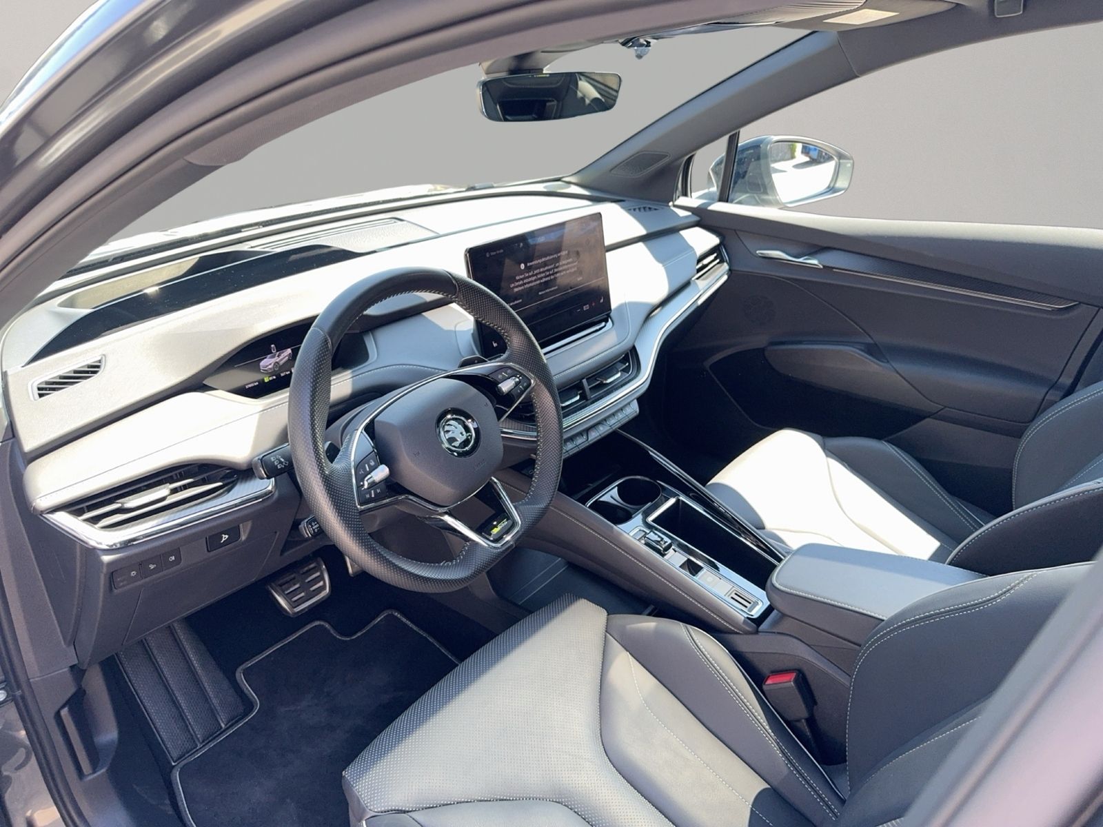 Enyaq Coupé RS Suite, AHK, Drive Sport Plus, Wär