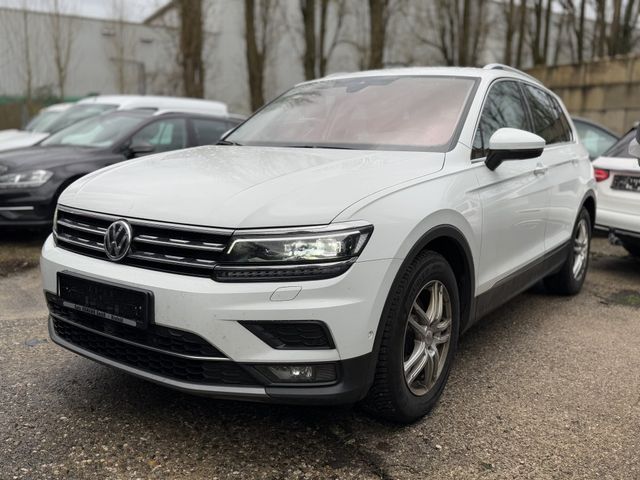 Volkswagen Tiguan 2.0 TDI SCR (BMT) DSG Highline / ACC 