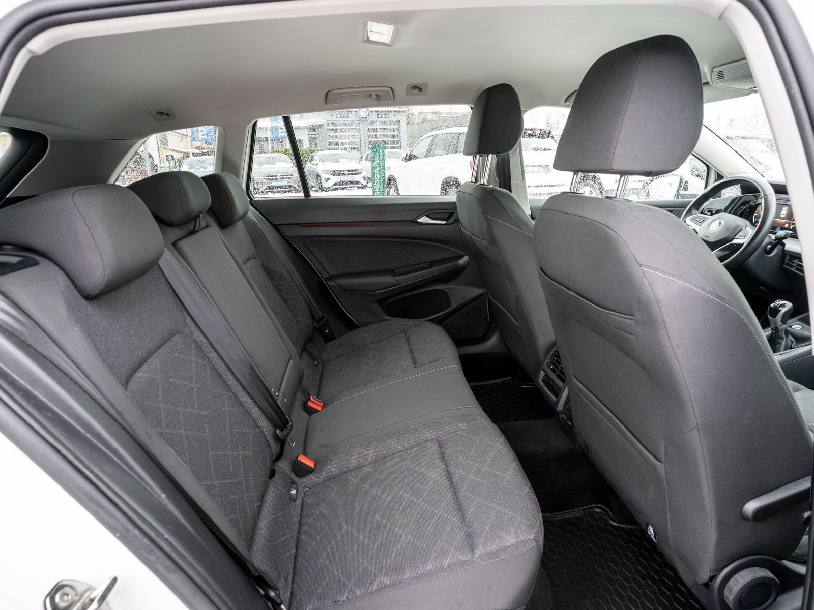 Volkswagen Golf - Bild 8