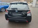 Toyota Yaris 1.5-l-VVT-i Hybrid CVT Business Editio... - Toyota Yaris: Von Privat