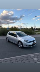 Volkswagen VW Golf 1.6 tdi - Volkswagen Golf mit Diesel-Antrieb: Coupe