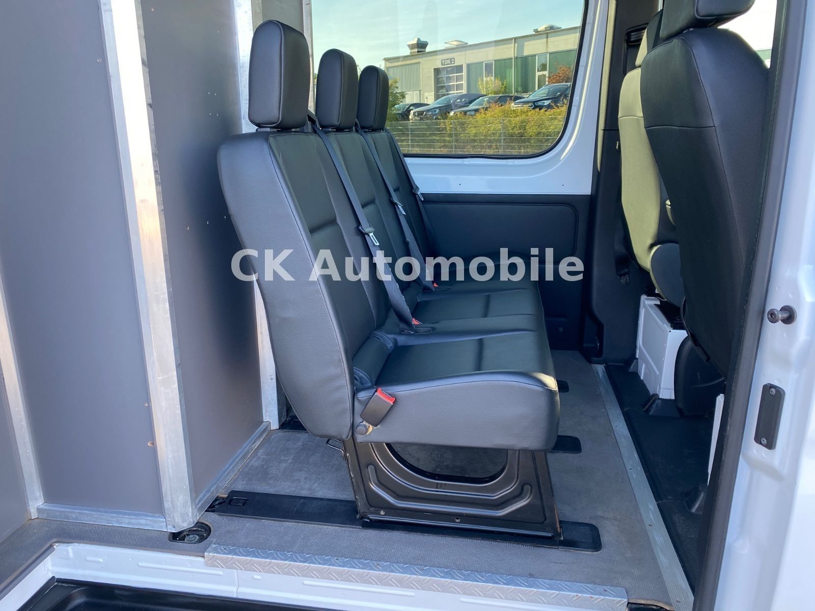 Fahrzeugabbildung Mercedes-Benz Sprinter III Kasten 316 RWD Mixto Autom./5 Sitze